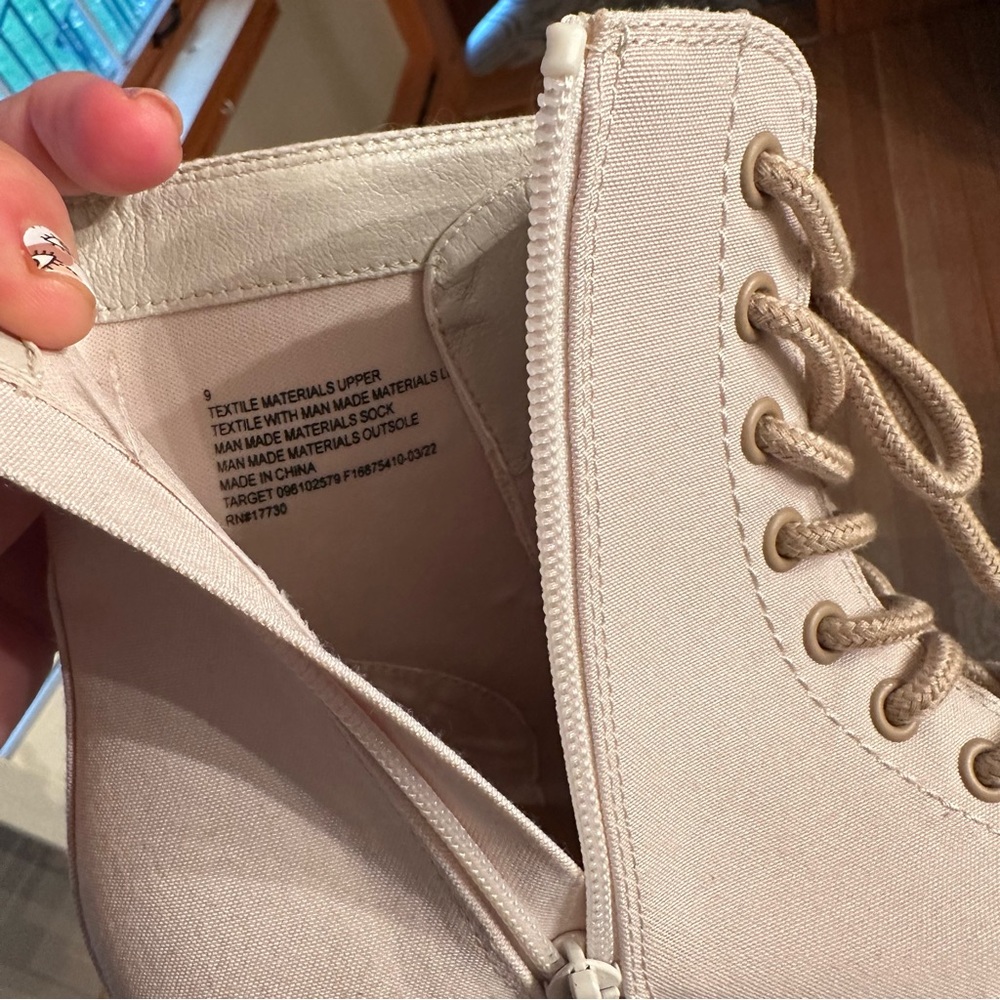 Universal Thread | Kolbi combat boots - Picture 4 of 8